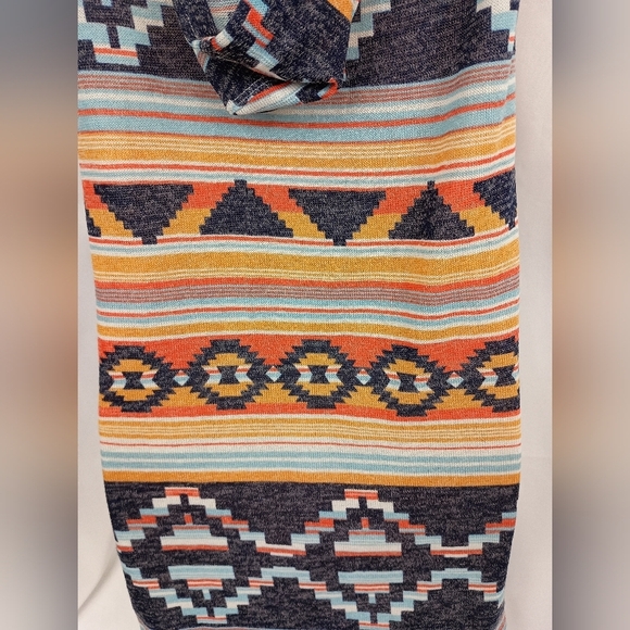 2/$30 Colorful Western Sleeveless Patchwork Knit Hooded Cardigan (#1,290) - Picture 5 of 9